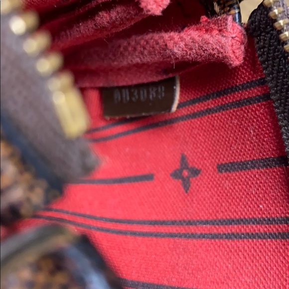 Louis Vuitton Mini purse - Picture 5 of 12